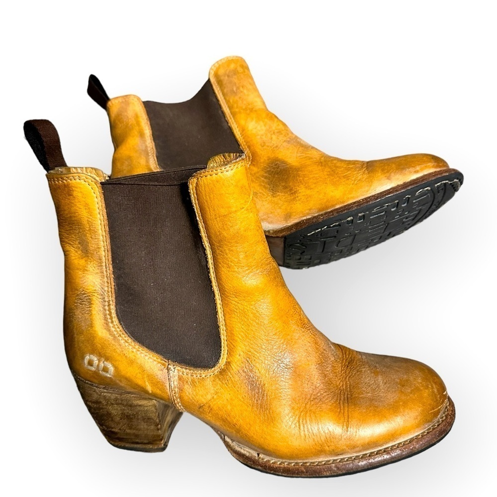 Women’s Chelsea Ankle Boots in Mustard Yellow